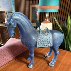 Montgomery Street Antique Mall - The Raymor horse from Italy. Truly, the nicest thing we ever found in Montgomery Street.