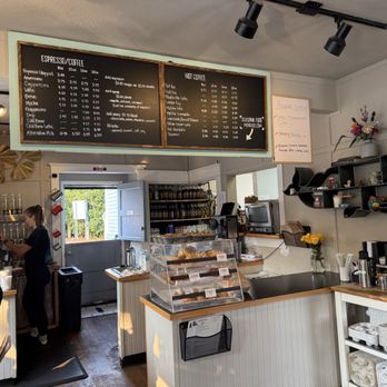 Salty Fox Coffee - Inside - Coffee & Tea Near Me - Friday Harbor, Washington Salty Fox Coffee - Inside - Coffee & Tea Near Me - Friday Harbor, Washington