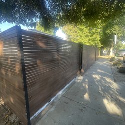 La Gates - Modern wood sliding gate