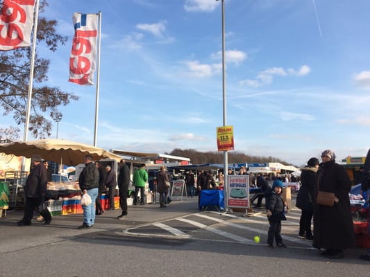 Melan Trodelmarkt Koln