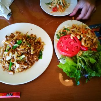 Baiyoke Thai Bistro - Pad Thai and SomTam - Thai Near Me - Venice, Florida Baiyoke Thai Bistro - Pad Thai and SomTam - Thai Near Me - Venice, Florida