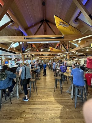 Leinie Lodge by null