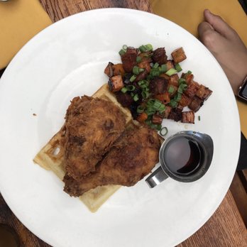 Longman & Eagle - Chicken and waffles - Gastropubs Near Me - Chicago, Illinois Longman & Eagle - Chicken and waffles - Gastropubs Near Me - Chicago, Illinois