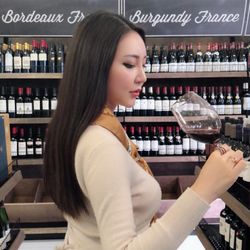 MJ Fine Wine & Spirits