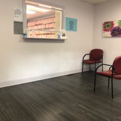Floral Park Dental DDS - Waiting area