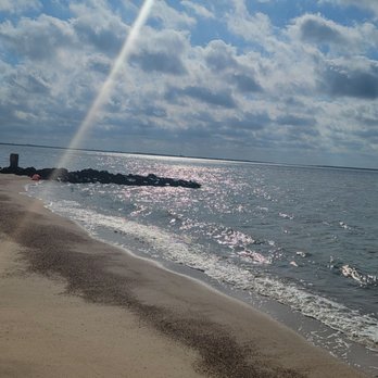 Sylvan Beach - Beaches Near Me - La Porte, Texas
