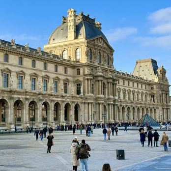 Musée du Louvre - Museums Near Me - Paris, 75