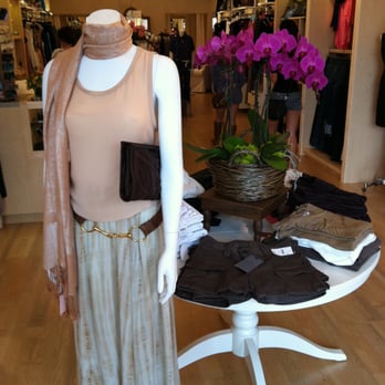 Pamplemousse - Women's Clothing Near Me - Carmel, California Pamplemousse - Women's Clothing Near Me - Carmel, California