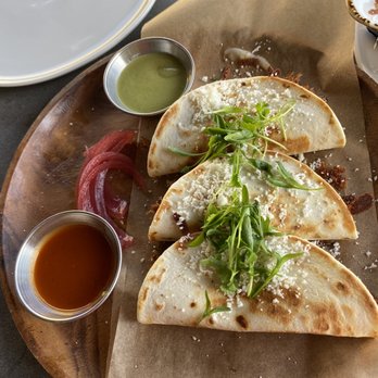 Oak - Short rib quesadilla (happy hour) - New American Near Me - Laguna Beach, California