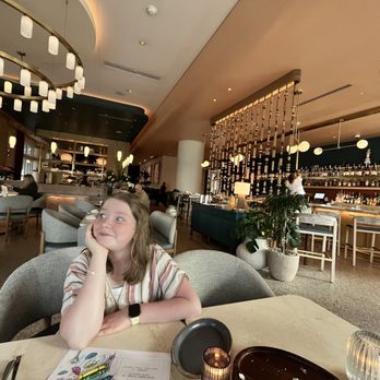 The Seabird Resort - Piper restaurant with my daughters - Resorts Near Me - Oceanside, California