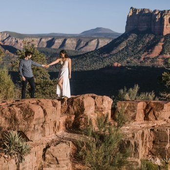 Sedona Bride Photographers - Session Photography Near Me - Sedona, Arizona Sedona Bride Photographers - Session Photography Near Me - Sedona, Arizona
