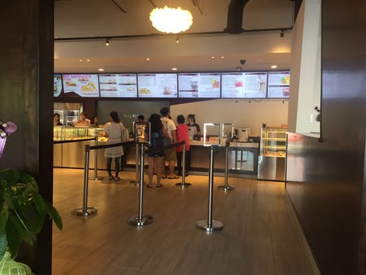 Sweet Hut Bakery & Cafe by null