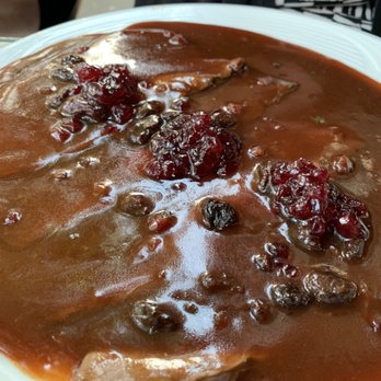 Rosis Restaurant Schinderhannes - Sauerbraten - German Near Me - Mainz, RP Rosis Restaurant Schinderhannes - Sauerbraten - German Near Me - Mainz, RP
