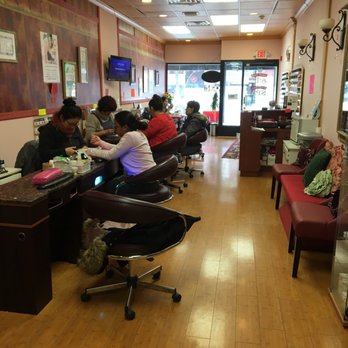 Grace Honey Spa - Manicure area - Nail Salons Near Me - Rutherford, New Jersey Grace Honey Spa - Manicure area - Nail Salons Near Me - Rutherford, New Jersey