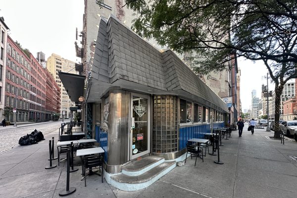Square Diner by null