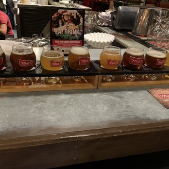 Mill Street Beer Hall - 2 x 10$ beer flights - Gastropubs Near Me - Toronto, Ontario