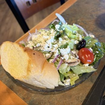 Fazzi's Restaurant - Greek Salad - Greek Near Me - Collinsville, Illinois Fazzi's Restaurant - Greek Salad - Greek Near Me - Collinsville, Illinois