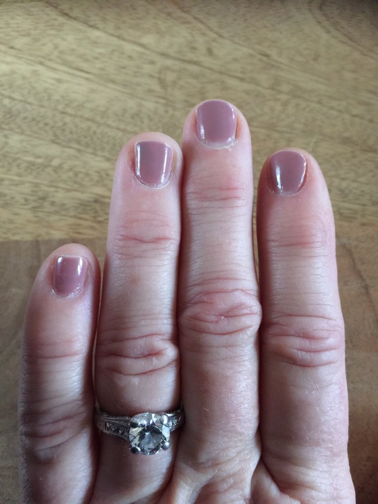 Natural Nails By Gayleen Logo