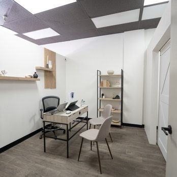 Be Chic - Medical Spas Near Me - Fountain Valley, California Be Chic - Medical Spas Near Me - Fountain Valley, California