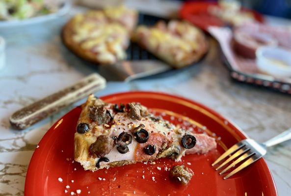 Pizza Caboose by null