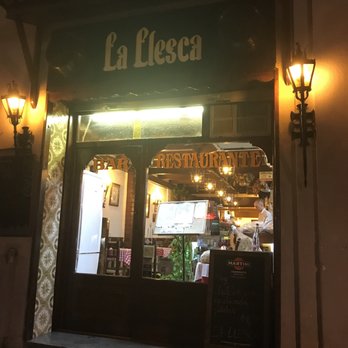 La Llesca - Amazing family owned restaurant in the heart of tourist country! - Spanish Near Me - Barcelona, B