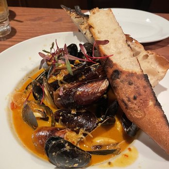 Community Brew & Tap - Mussels special- absolutely delicious! - Steakhouses Near Me - Cornelia, Georgia Community Brew & Tap - Mussels special- absolutely delicious! - Steakhouses Near Me - Cornelia, Georgia