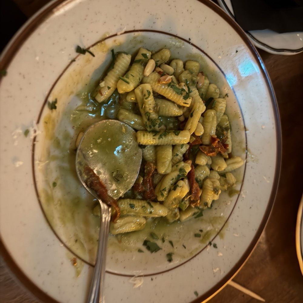 Dinette Marcella - Pesto pasta - Italian Near Me - Montreal, Quebec Dinette Marcella - Pesto pasta - Italian Near Me - Montreal, Quebec