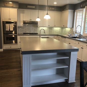 Sdstone Studio - New quartz countertops and tile backsplash. - Kitchen & Bath Near Me Sdstone Studio - New quartz countertops and tile backsplash. - Kitchen & Bath Near Me