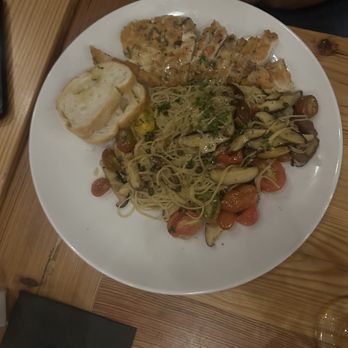 Moondance Grill - New American Near Me - Germantown, Tennessee