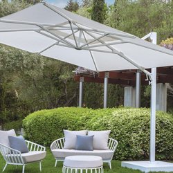 Patio Umbrella Store - ShadeMaker Polaris Offset Umbrella