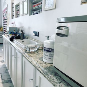 Elegant Nails Salon - Nail Salons Near Me - East Lansing, Michigan