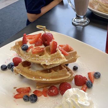 Triple Berry Cafe - Breakfast & Brunch Near Me - Crystal Lake, Illinois Triple Berry Cafe - Breakfast & Brunch Near Me - Crystal Lake, Illinois