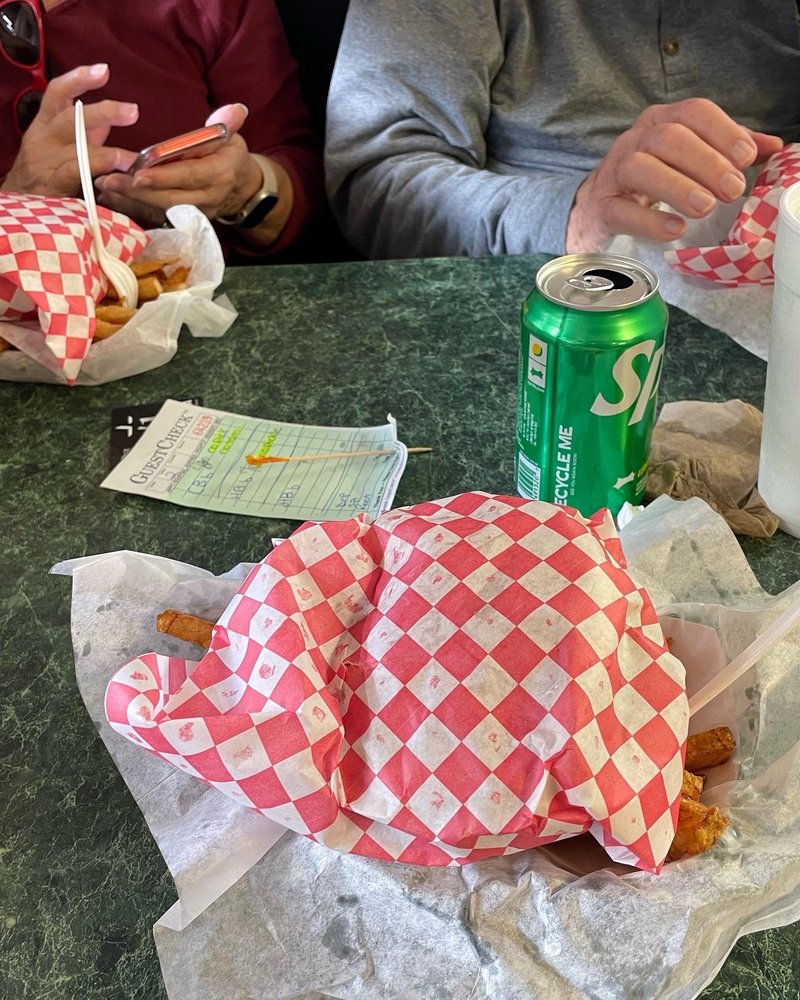 Cupp's Drive Inn