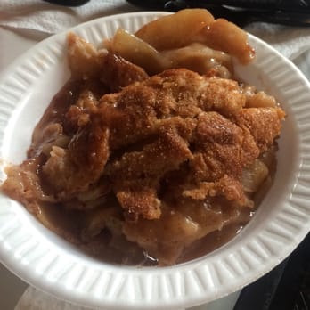 Killen's Barbecue - Apple cobbler - Barbeque Near Me - Pearland, Texas Killen's Barbecue - Apple cobbler - Barbeque Near Me - Pearland, Texas