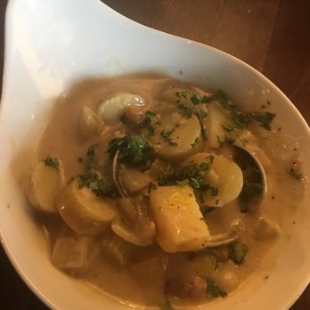 Brick Walk Tavern - New England Chowder - American Near Me - Fairfield, Connecticut Brick Walk Tavern - New England Chowder - American Near Me - Fairfield, Connecticut