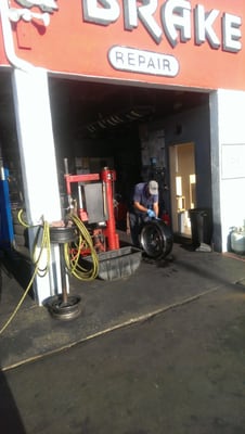 7 DAY TIRE BRAKE MECHANIC Updated January 2026 21 Photos 74 L 