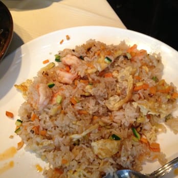 Wang Jiao Due - Riso saltato con gamberi e verdure - Chinese Near Me - Milan, Michigan Wang Jiao Due - Riso saltato con gamberi e verdure - Chinese Near Me - Milan, Michigan