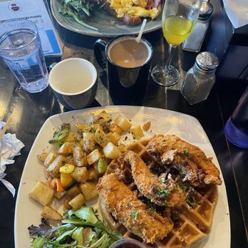Noe’s Cafe - S3 Chicken and Waffles topped with bacon and V2 Breakfast Croissant (ham and cheese ) - Breakfast & Brunch Near Me - Spring, Texas