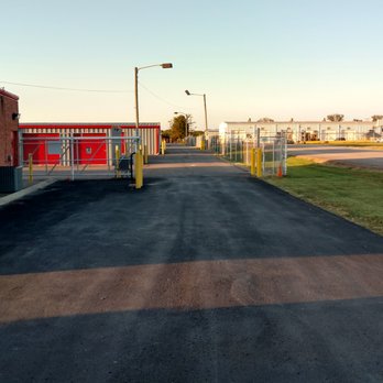 Red Dot Storage - Self Storage Near Me - Lebanon, Tennessee Red Dot Storage - Self Storage Near Me - Lebanon, Tennessee