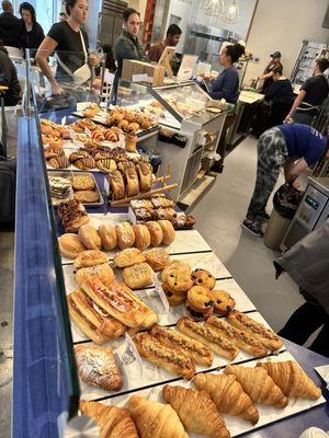 D’Andrews Bakery & Cafe by null