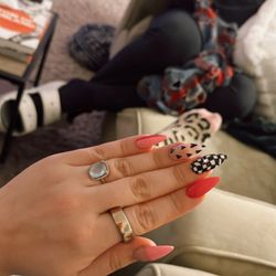 Polished A Nail Salon & Spa