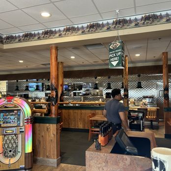 Black Bear Diner - Inside of restaurant - Diners Near Me - Rancho Cucamonga, California