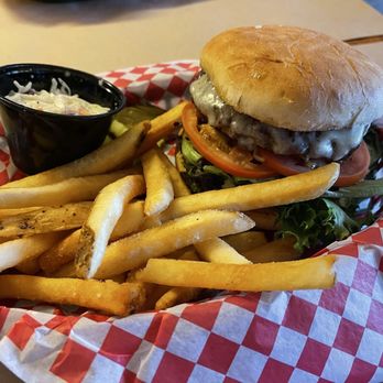 Main Streets Café - American Near Me - Concord, Massachusetts