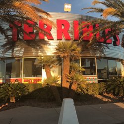 Terrible Herbst - Looks a bit like a 50's diner
