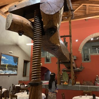 Ristorante Da Antonio / Antonio - Making wine? - Restaurants Near Me - Randazzo, Connecticut