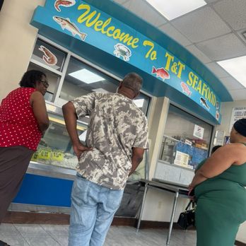 T & T Seafood - Seafood Near Me - Houston, Texas