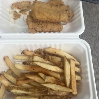 The Sea Basket - Haddock basket was very good. - Food Trucks Near Me - Amherst, New Hampshire The Sea Basket - Haddock basket was very good. - Food Trucks Near Me - Amherst, New Hampshire