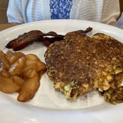 Skillets - Naples - Founders Square - 2 Slices French Toast and bacon