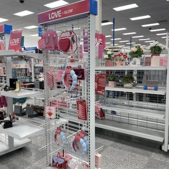 Ross Dress for Less - Valentines Gifts - Department Stores Near Me - South Gate, California Ross Dress for Less - Valentines Gifts - Department Stores Near Me - South Gate, California