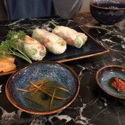 Saigon Van Grill Bar - Spring rolls - the best ever